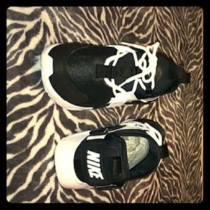 Nike Air Huarache city low